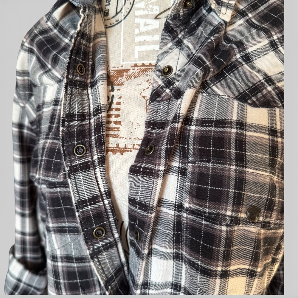 JACHS GIRLFRIEND Plaid flannel button-down shirt black white size M - Picture 8 of 13